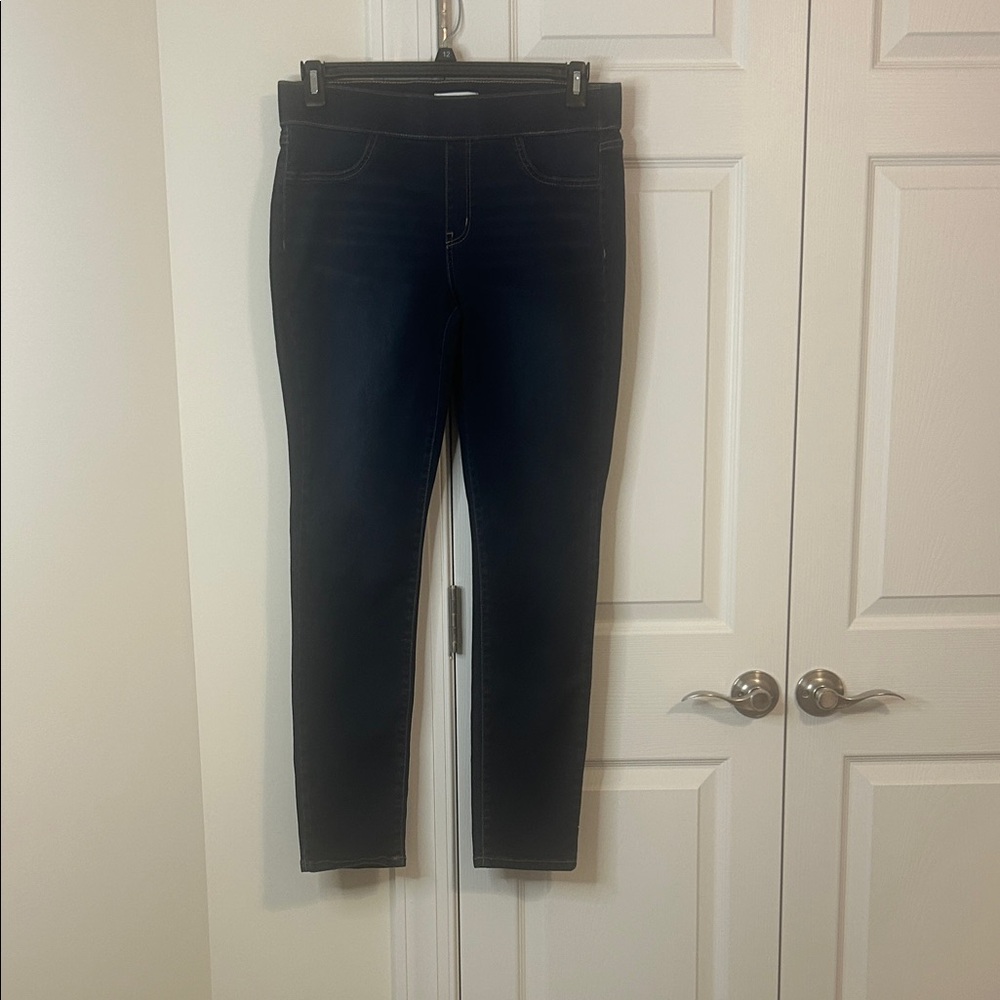Sonoma Women's Dark Blue Pull On Skinny Jeans - Size 12 regular.